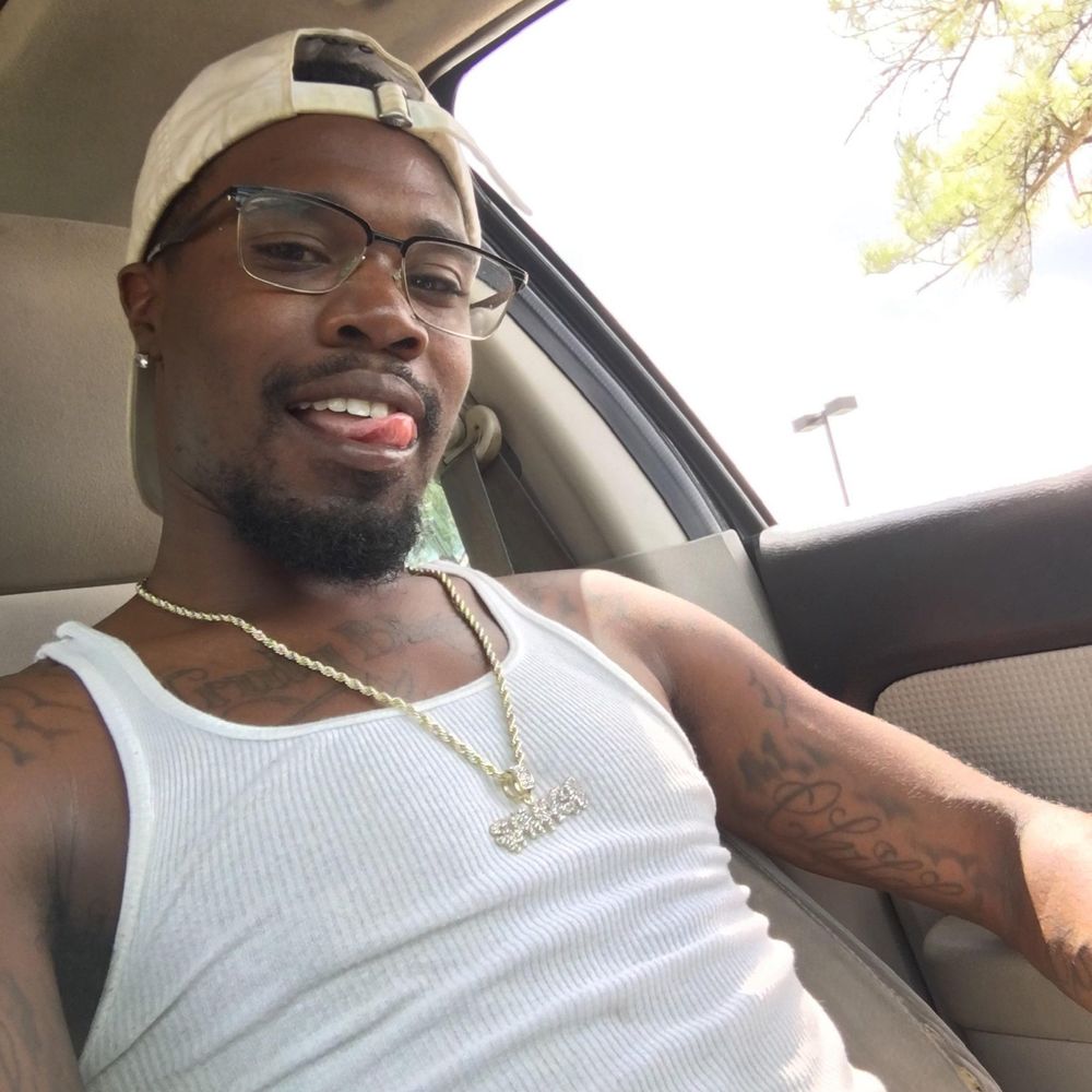 Meet your Posher, Neiman